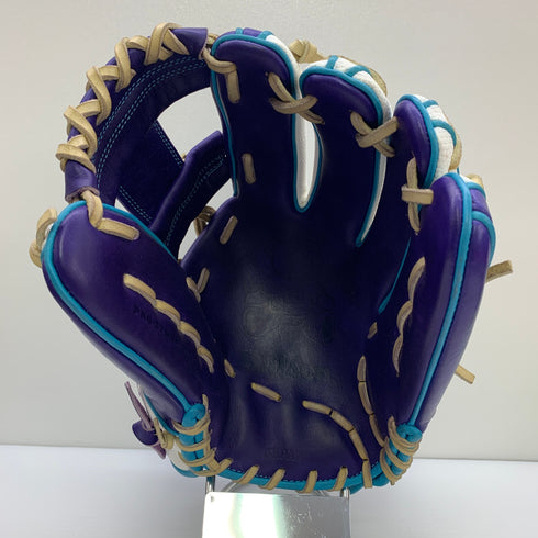 ウィルソン Wilson ウィルソンスタッフ Wilson Staff ウィルソンベア 軟式 大人 一般 内野手用 グローブ グラブ 右投げ 中古品 野球 9342