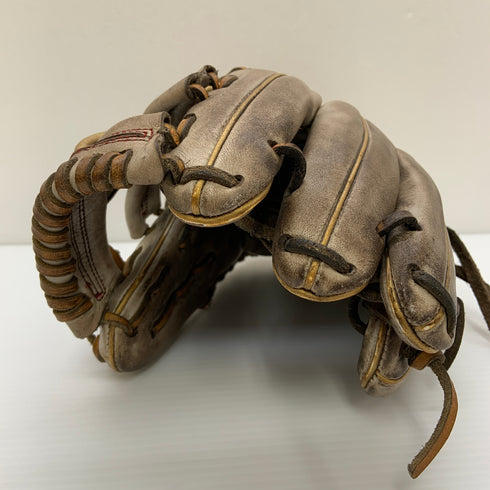 久保田スラッガー KUBOTA SLUGGER 軟式 大人 一般 内野手用 グローブ グラブ 右投げ オーダー 中古品 野球 8527
