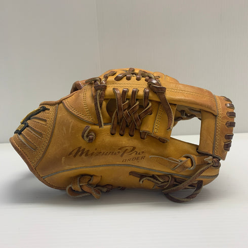 ミズノ MIZUNO ミズノプロ 硬式 大人 一般 内野手用 グローブ グラブ 右投げ オーダー 中古品 野球 7315