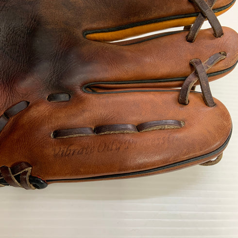 ミズノ MIZUNO グローバルエリート 軟式 大人 一般 内野手用 グローブ グラブ 右投げ オーダー 中古品 野球 7292