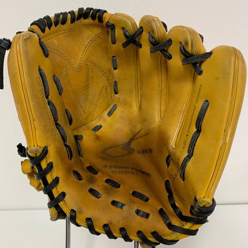 ナイキ NIKE シグネチャーモデル MATSUZAKA 軟式 大人 一般 投手用 グローブ ピッチャー グラブ 右投げ 中古品 野球 9660