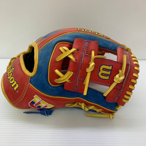 ウィルソン Wilson 軟式 大人 一般 内野手用 グローブ グラブ 右投げ A2000 中古品 野球 6381