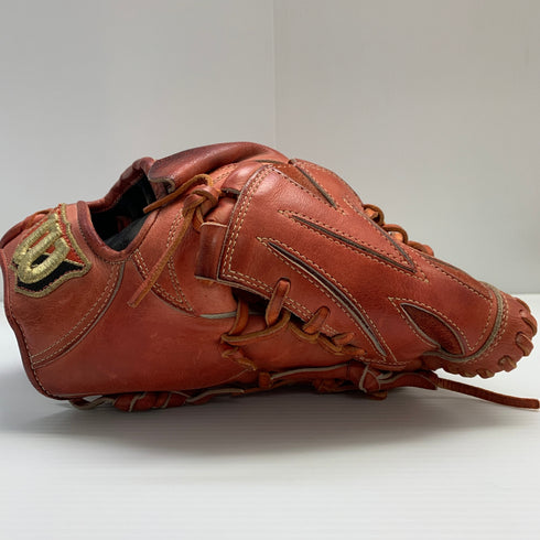 ウィルソン Wilson ウィルソンスタッフ 硬式 大人 一般 投手用 グローブ ピッチャー グラブ 右投げ HWO196 中古品 野球 6889