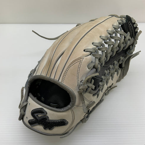 久保田スラッガー KUBOTA SLUGGER スペシャルオーダー 軟式 大人 一般 内野手用 グローブ グラブ 右投げ 中古品 野球 8200