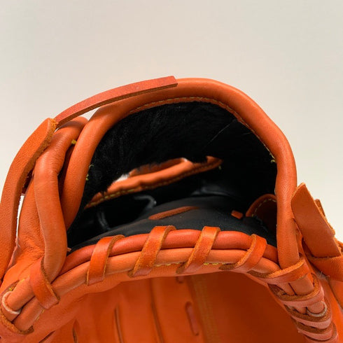 中古品 ナイキ NIKE シグネチャーモデル 上原浩治型 軟式 投手用グローブ 5833