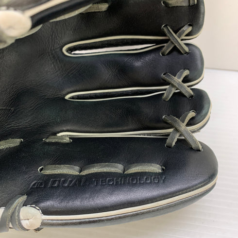 ウィルソン Wilson ワナビーヒーロー 軟式 大人 一般 内野手用 グローブ グラブ 右投げ 86型 中古品 野球 8100