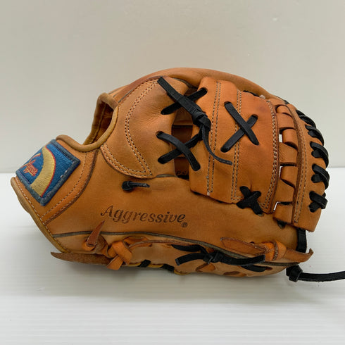 久保田スラッガー KUBOTA SLUGGER KSN-8PSE 軟式 大人 一般 内野手用 グローブ グラブ 右投げ 中古品 野球 9242