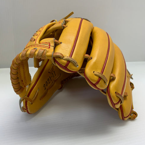 ロマネクロウ Romane Crowe 軟式 大人 一般 内野手用 グローブ グラブ 右投げ オーダー 中古品 野球 9439