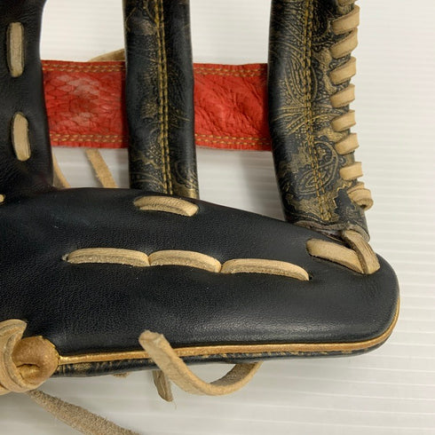 中古品 アバターグラブ AVATARGLOVE パラマウントスポーツ 硬式 内野手用グローブ 刺繍入り ペイズリー柄 左投げ 3971