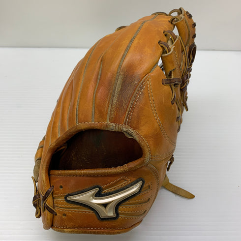 ミズノ MIZUNO グローバルエリート 軟式 大人 一般 内野手用 グローブ グラブ 右投げ 1AJGR14313 中古品 野球 6532