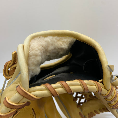 ハイゴールド HI-GOLD プロフェッショナル 硬式 大人 一般 内野手用 グローブ グラブ 右投げ オーダー 中古品 野球 8528