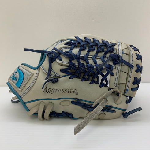 久保田スラッガー KUBOTA SLUGGER 軟式 大人 一般 内野手用 グローブ グラブ 右投げ オーダー 中古品 野球 8570