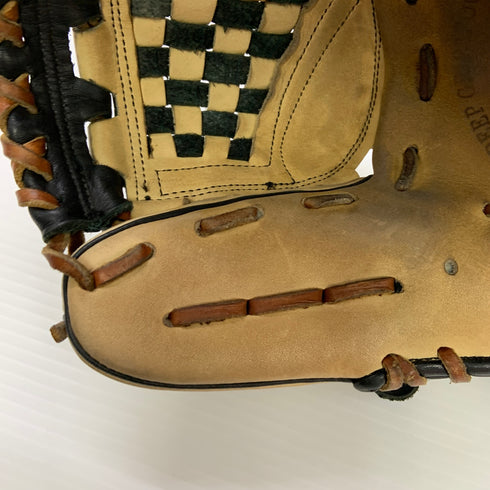 久保田スラッガー KUBOTA SLUGGER 軟式 大人 一般 内野手用 グローブ グラブ 右投げ 中古品 野球 8812