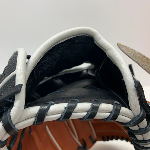 中古品 ウィルソン Wilson ウィルソンベア 軟式 内野手オーダー用グローブ RG33 5807