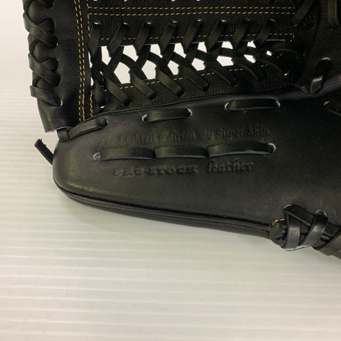 中古品 ウィルソン Wilson ウィルソンスタッフ 硬式 投手用グローブ 33型 4940