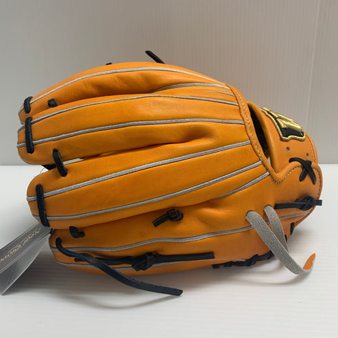 ウィルソン Wilson ウィルソンスタッフ ウィルソンベア 硬式 大人 一般 内野手用 グローブ グラブ 右投げ WBW102303 タグ付き 野球 7334