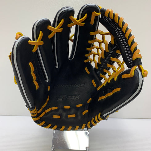 エスエスケイ SSK プロエッジ 硬式 大人 一般 外野手用 グローブ グラブ 左投げ PKB874 タグ付き 野球 8135