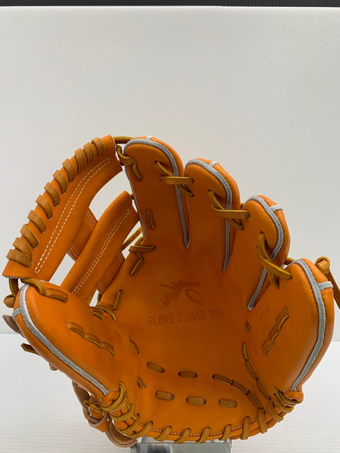中古品 リュウ GLOVE STUDIO RYU 硬式 内野手用グローブ 402型 3559