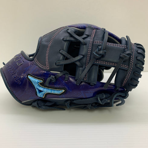 ミズノ MIZUNO グローバルエリート Global Elite 1AJGR99203 軟式 大人 一般 内野手用 グローブ グラブ 右投げ 中古品 野球 8699