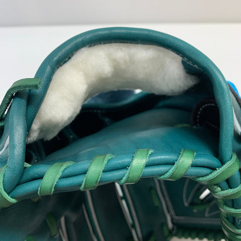 ノーリミット NLP-02 硬式 大人 一般 投手用 グローブ ピッチャー グラブ 右投げ 中古品 野球 8541