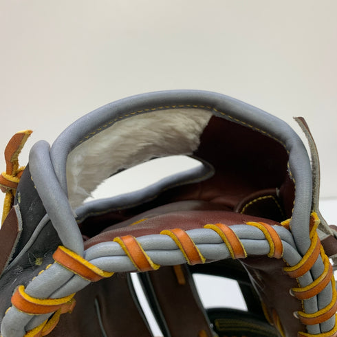 クランプス clamps 硬式 大人 一般 内野手用 グローブ グラブ 右投げ オーダー 中古品 野球 7149
