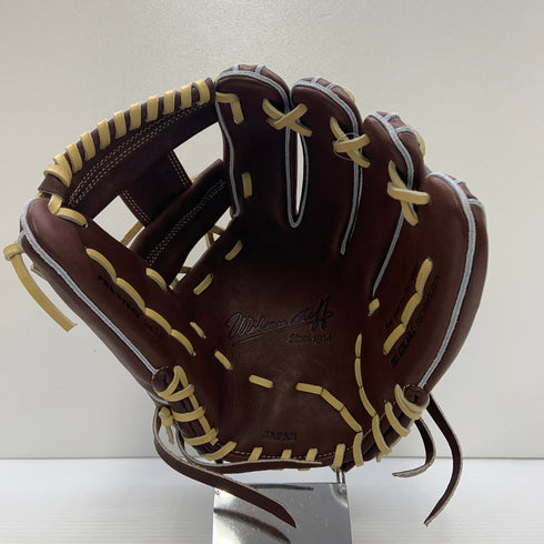 ウィルソン Wilson 硬式 大人 一般 内野手用 グローブ グラブ 右投げ WBW104320 タグ付き グローブ袋付き 野球 8048