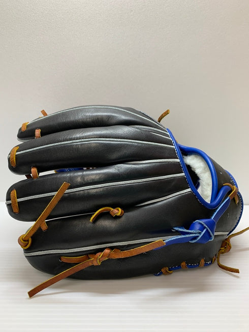 中古品 アトムズ ATOMS 限定 軟式 内野手用グローブ ACN-YDB2 066型 牧秀悟選手モデル 4014