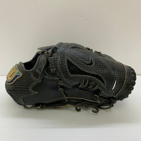 ウィルソン Wilson 17B ベア 硬式 大人 一般 投手用 グローブ ピッチャー グラブ 右投げ 中古品 野球 7838