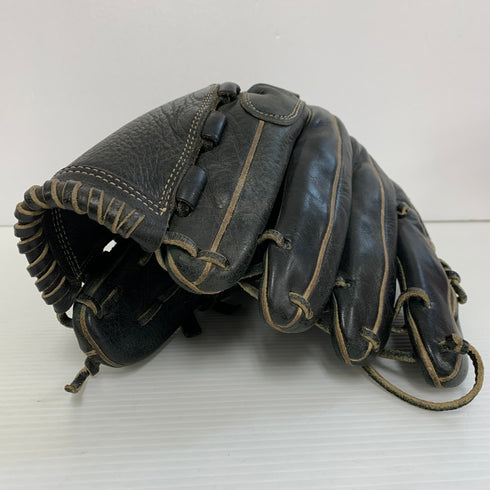 ゼット ZETT ネオステイタス 硬式 大人 一般 投手用 グローブ ピッチャー グラブ 右投げ BPGB18911 中古品 野球 7957