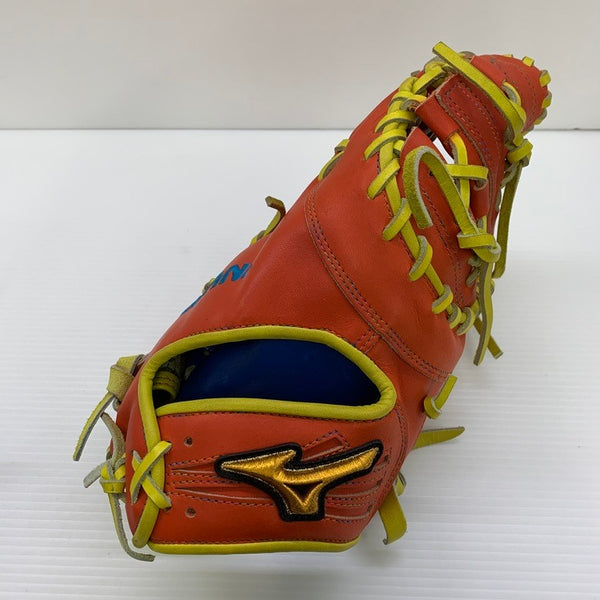中古品 ミズノ MIZUNO ミズノプロ 硬式 捕手用オーダーグローブ ファーストミット HAGA製刺繍有り 5830