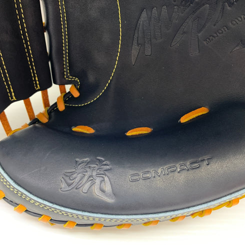 ミズノ MIZUNO ミズノプロ 硬式 大人 一般 キャッチャーミット 捕手 グローブ グラブ 右投げ 1AJCH30110 タグ付き 野球 7577
