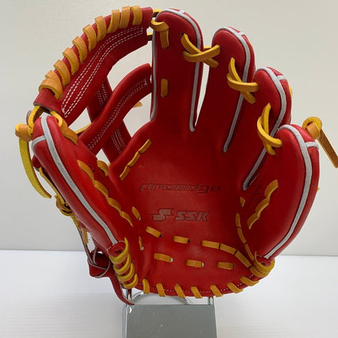 中古品 エスエスケイ SSK プロエッジ 硬式 内野手用グローブ PKB844 5771