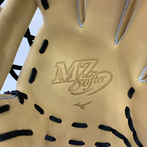 ミズノ MIZUNO MZ Softer ソフトボール用 大人 一般 内野手用 グローブ グラブ 右投げ タグ付き グローブ袋付き 野球 7428