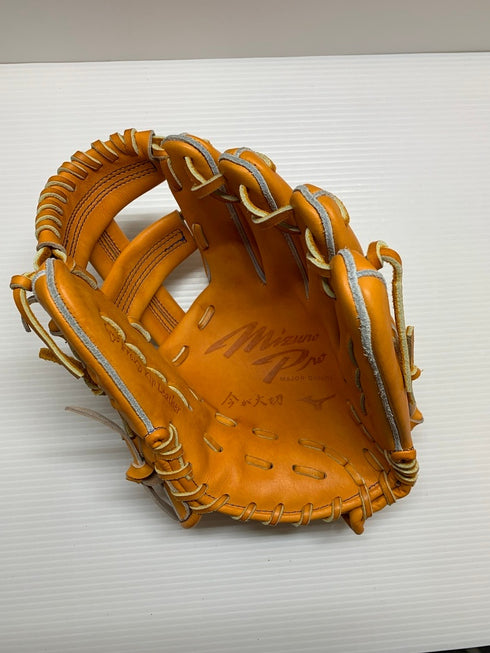 中古品 ミズノ MIZUNO ミズノプロ CRAFTED EDTION 硬式 内野手用グローブ TM型 1AJGH29003 刺繍有り 4376