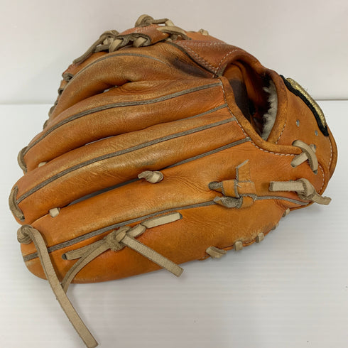 アトムズ ATOMS 軟式 大人 一般 内野手用 グローブ グラブ 右投げ 中古品 野球 9950