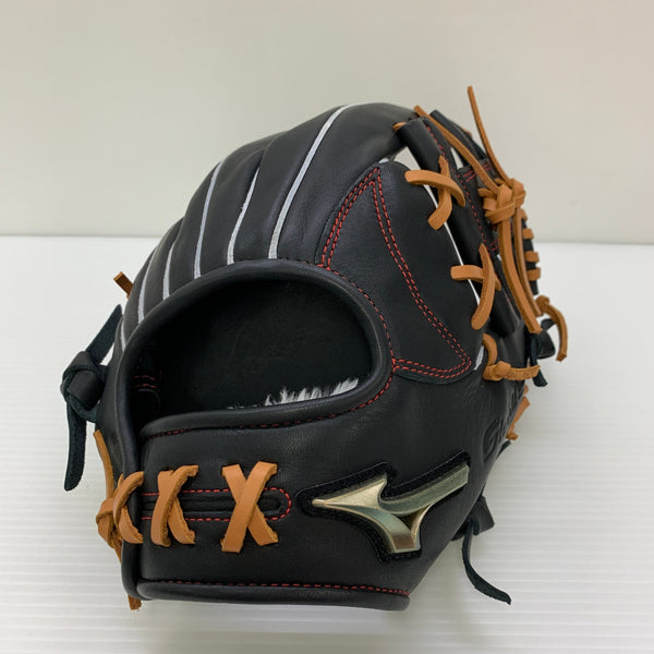 ミズノ MIZUNO グローバルエリート 軟式 大人 一般 内野手用 グローブ グラブ 右投げ 1AJGR31703 中古品 野球 6326