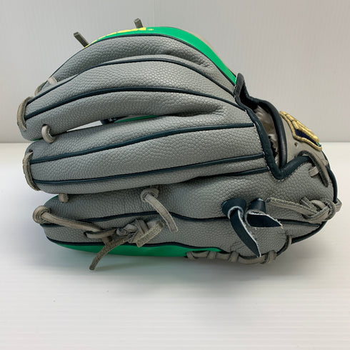 ウィルソン Wilson ワナビーヒーロー 軟式 大人 一般 内野手用 グローブ グラブ 右投げ RHW86H 中古品 野球 7058