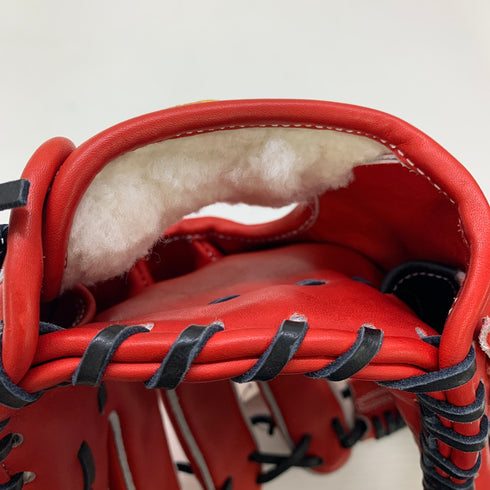 アトムズ ATOMS エールストーリーコラボ 硬式 大人 一般 内野手用 グローブ グラブ 右投げ AY-041 タグ付き 野球 7693