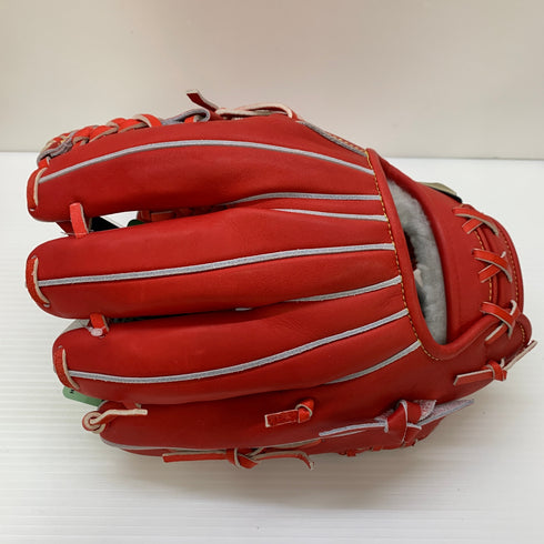 ミズノ MIZUNO グローバルエリート 硬式 大人 一般 内野手用 グローブ グラブ 右投げ 1AJGH24503 タグ付き 野球 6444