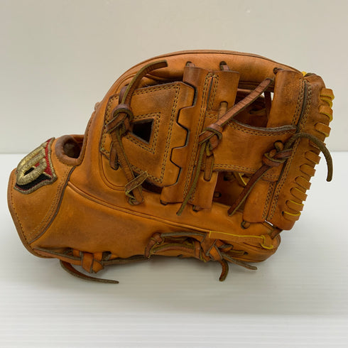 ウィルソン Wilson ウィルソンスタッフ Wilson Staff DO型 硬式 大人 一般 内野手用 グローブ グラブ 右投げ 中古品 野球 9000