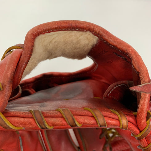 ウィルソン Wilson ウィルソンスタッフ 硬式 大人 一般 内野手用 グローブ グラブ 右投げ 中古品 野球 6858