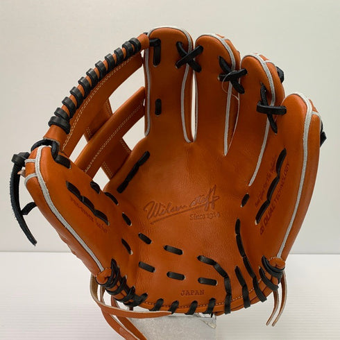 ウィルソン Wilson ウィルソンスタッフ 硬式 内野手用グローブ WBW102895 袋付き 4148
