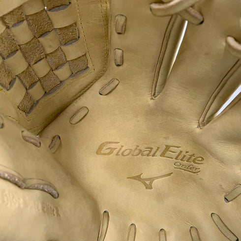 中古品 ミズノ MIZUNO グローバルエリート 軟式 投手用オーダーグローブ 3404