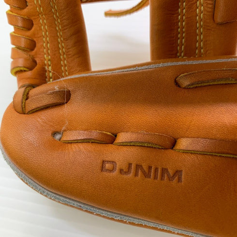 中古品 ドナイヤ Donaiya 軟式 内野手用グローブ DJNIM 刺繡有り 5497
