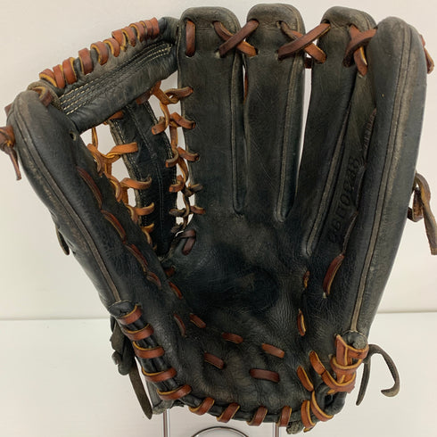 アンダーアーマー Under Armour UA QBB0088 硬式 大人 一般 外野手用 グローブ グラブ 右投げ 中古品 野球 9656