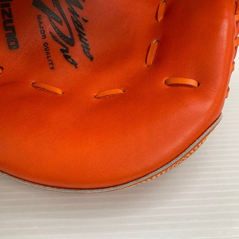 中古品 ミズノ MIZUNO ミズノプロ 硬式 キャッチャーミット 1AJCH18100 4099