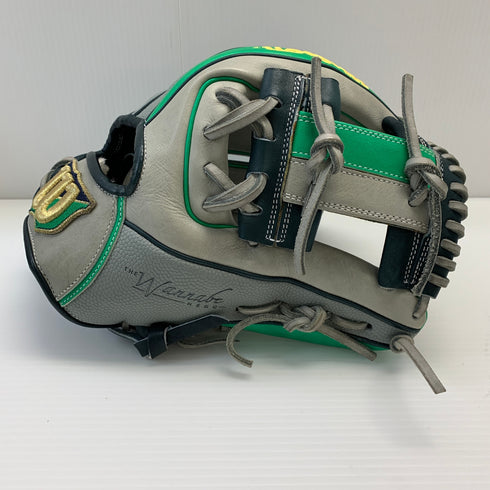 ウィルソン Wilson ワナビーヒーロー 軟式 大人 一般 内野手用 グローブ グラブ 右投げ RHW86H 中古品 野球 7058