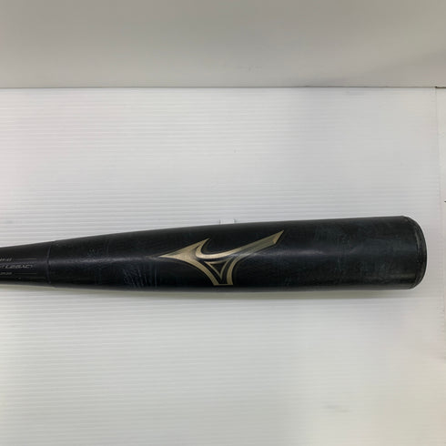 中古品 ミズノ MIZUNO ビヨンドマックスレガシー 軟式 FRP製 バット 1CJBR160 ケース付き 6860