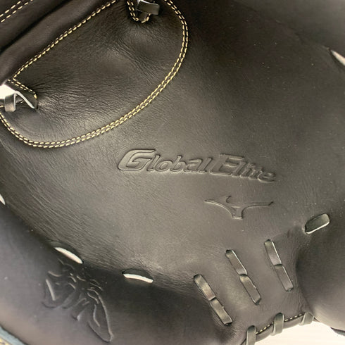 ミズノ MIZUNO グローバルエリート 軟式 大人 一般 キャッチャーミット 捕手 グローブ グラブ 右投げ 1AJCR32500 タグ付き 野球 8088