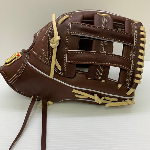 ウィルソン Wilson ウィルソンスタッフ Wilson Staff HWY50D 硬式 大人 一般 外野手用 グローブ グラブ 右投げ タグ付き グローブ袋付き 野球 8983
